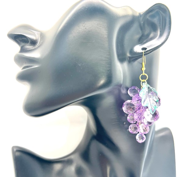 Grape Earrings - Wine Earrings - Fruit Earrings - Country Earrings - Farm Earrin - Picture 9 of 10